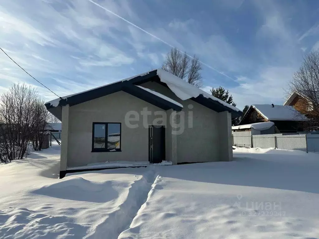 Дом в Башкортостан, Уфимский район, Русско-Юрмашский сельсовет, д. ... - Фото 1