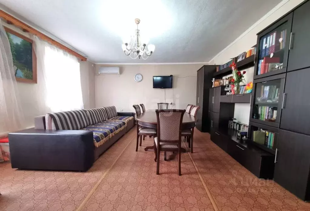 Дом в Волгоградская область, Дубовка ул. Имени Ломоносова, 21 (102 м) - Фото 1