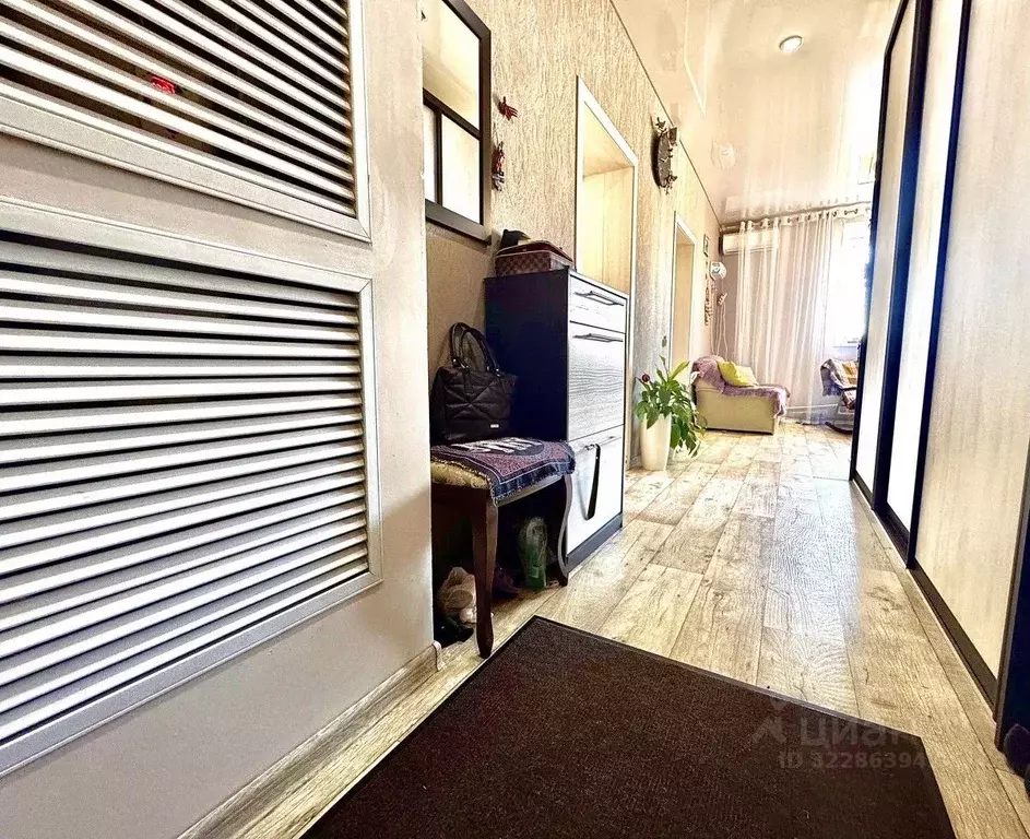 Дом в Еврейская автономная область, Смидовичский район, пос. ... - Фото 1