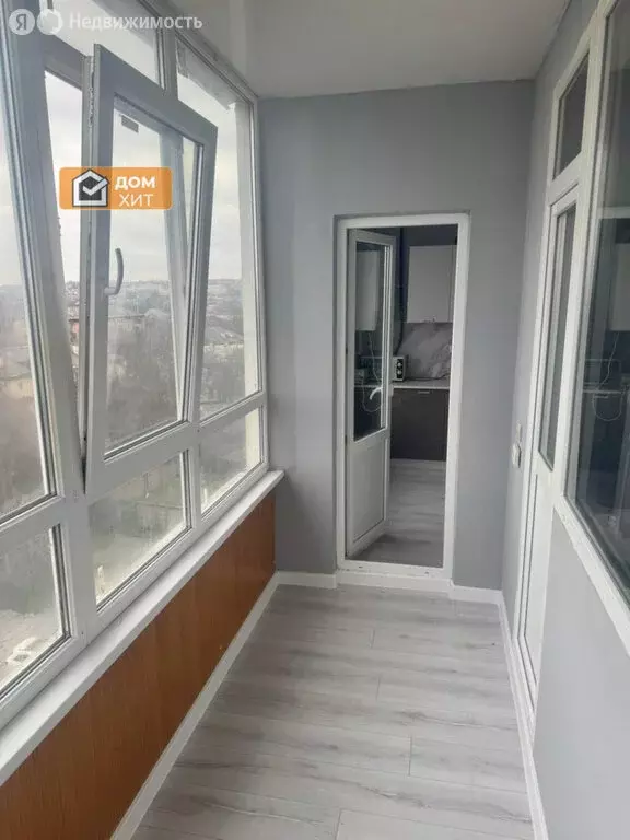 2-комнатная квартира: Симферополь, улица Батурина, 13Б (60 м) - Фото 0