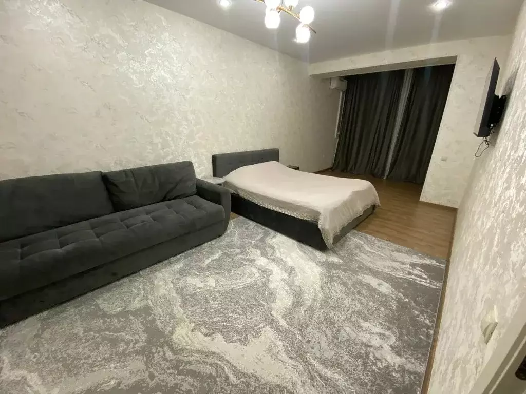 1-к кв. Карачаево-Черкесия, Черкесск Октябрьская ул., 9Нк8 (50.0 м) - Фото 1