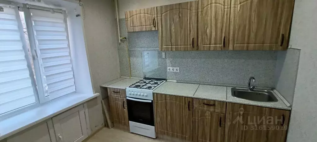 1-к кв. Удмуртия, Ижевск ул. Ворошилова, 72 (35.0 м) - Фото 0
