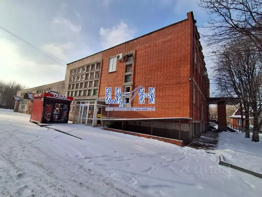 Помещение свободного назначения в Курская область, Курчатов Молодежная ... - Фото 1