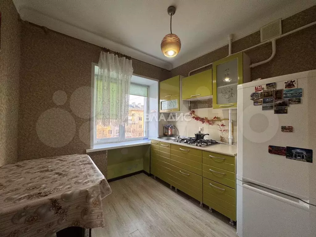 1-к. квартира, 31,6 м, 4/5 эт. - Фото 0