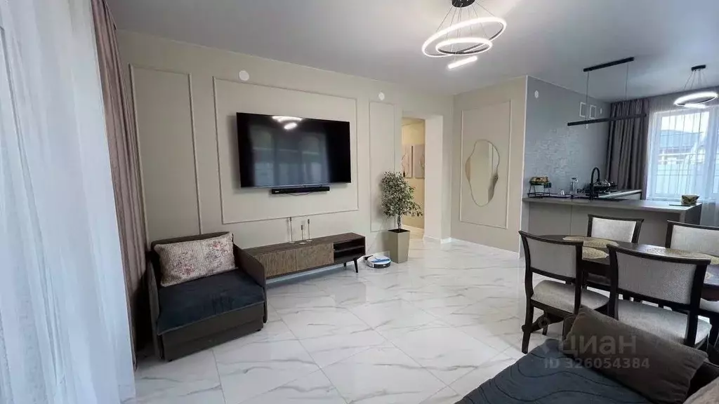 Дом в Крым, Евпатория ул. Энвера Османова, 1 (109 м) - Фото 0