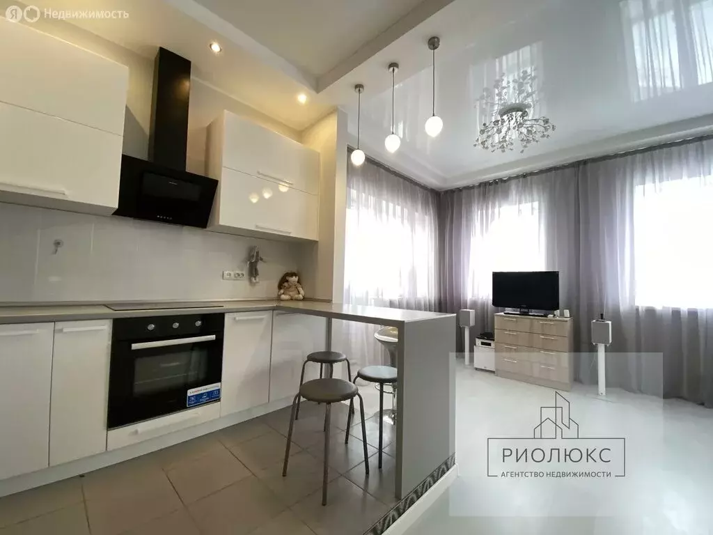 1-комнатная квартира: Магнитогорск, улица Татьяничевой, 300 (42.6 м) - Фото 1