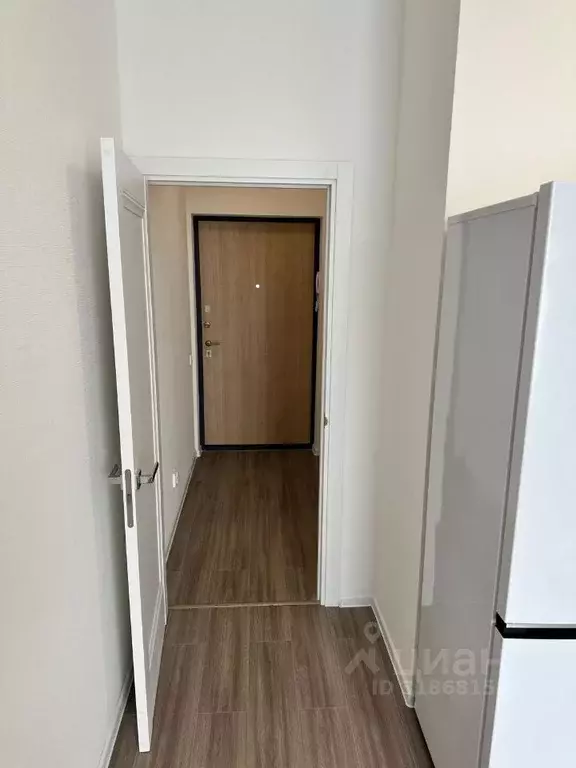 Студия Санкт-Петербург Октябрьская наб., 40 (24.0 м) - Фото 1