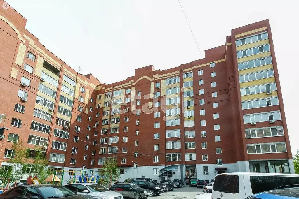 2-комнатная квартира: Тюмень, Холодильная улица, 142 (123.3 м) - Фото 1