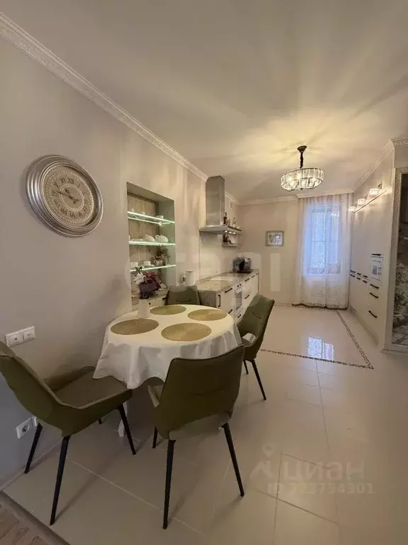 2-к кв. Тюменская область, Тюмень ул. Александра Логунова, 11 (125.0 ... - Фото 1