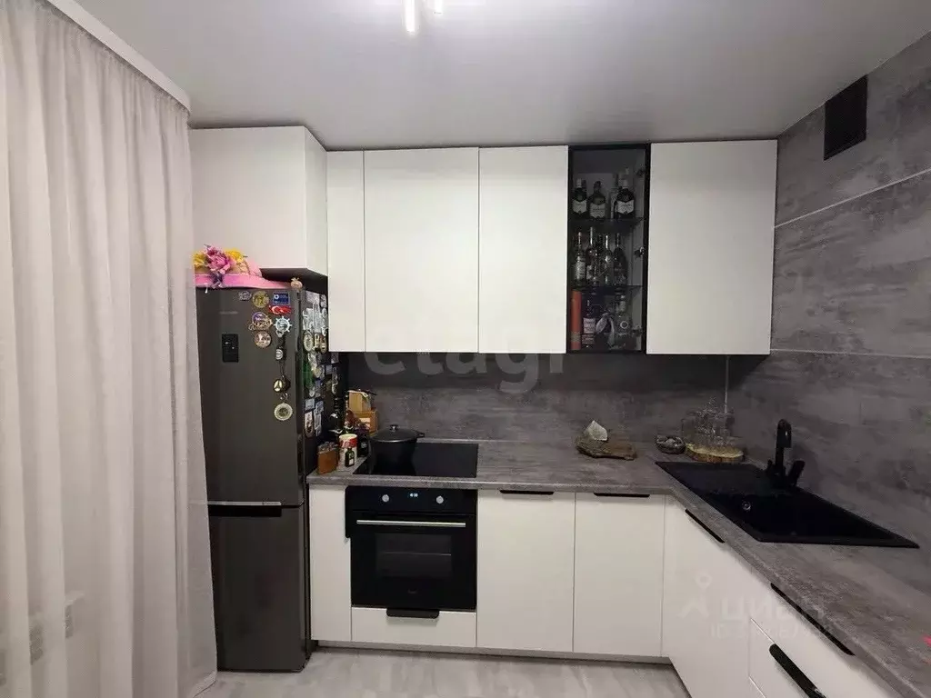 1-к кв. Татарстан, Альметьевск ул. Бигаш, 139 (40.0 м) - Фото 2