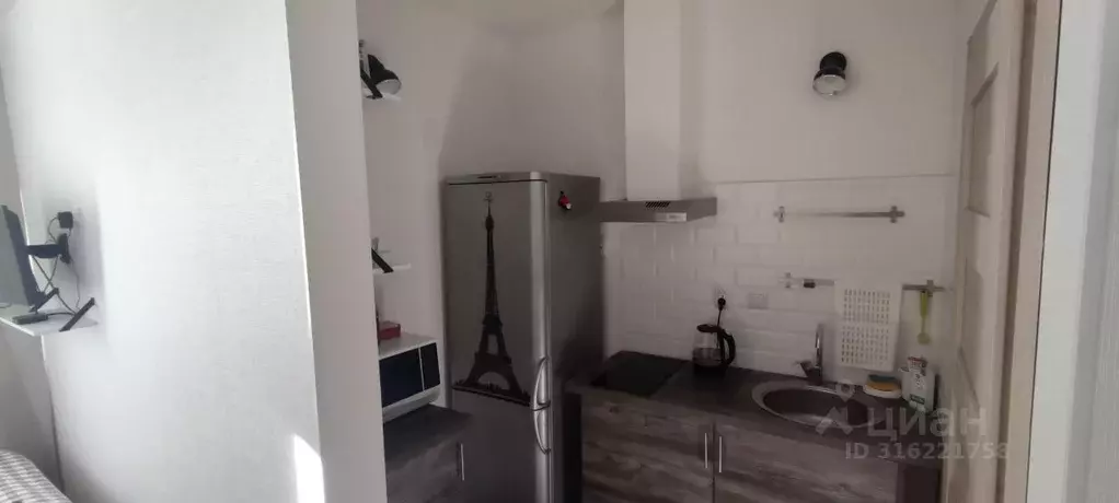 Комната Санкт-Петербург 1-я Советская ул., 12 (17.0 м) - Фото 1