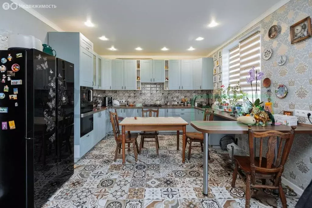 Дом в посёлок Мельниково, Енисейская улица (292.1 м) - Фото 2