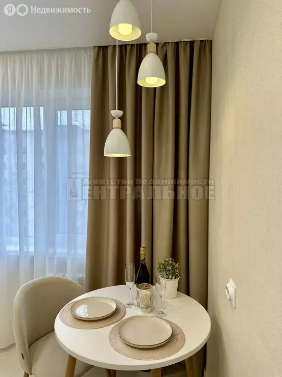 2-комнатная квартира: Смоленск, улица Маршала Соколовского, 13 (56 м) - Фото 2