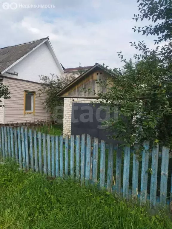 Дом в Брянская область, рабочий посёлок Дубровка, улица Ани Морозовой ... - Фото 1