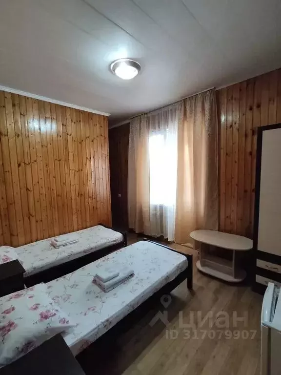 Комната Краснодарский край, Сириус пгт ул. Листопадная, 23 - Фото 1