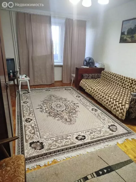 1-комнатная квартира: Волгоград, улица Кирова, 105А (35 м) - Фото 0
