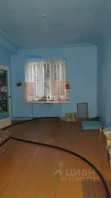 2-к кв. Свердловская область, Артемовский муниципальный округ, пос. ... - Фото 0