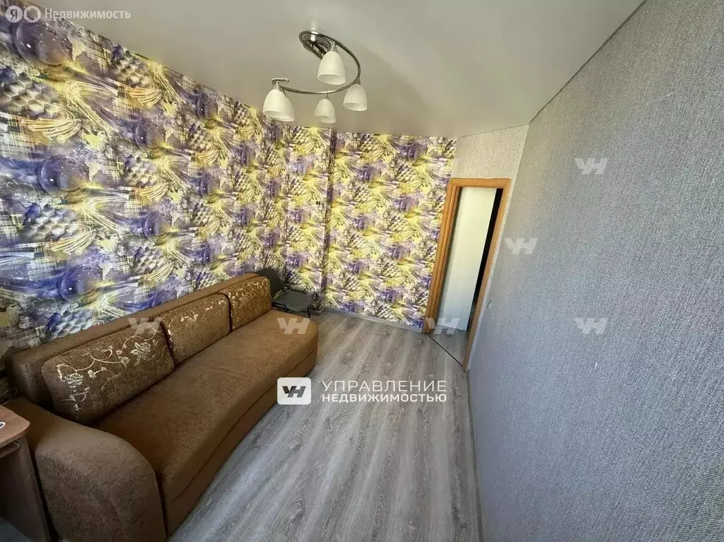 3-комнатная квартира: Южно-Сахалинск, Байкальская улица, 28 (67.7 м) - Фото 1