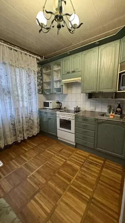 2-к. квартира, 50 м, 1/9 эт. - Фото 1