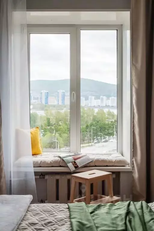 2-к кв. Красноярский край, Красноярск ул. Ломоносова, 1 (60.0 м) - Фото 1