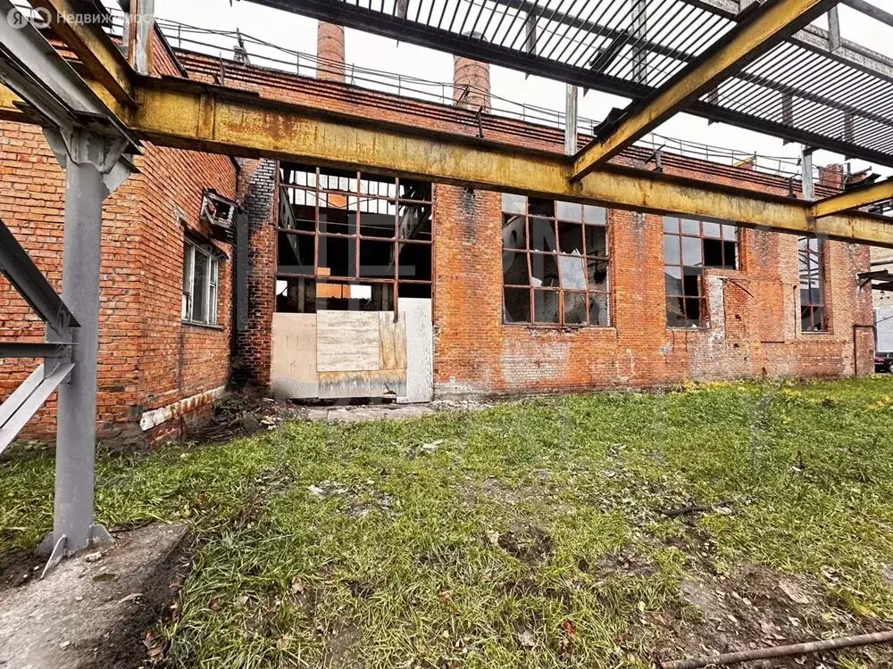 Помещение свободного назначения (1850 м) - Фото 1