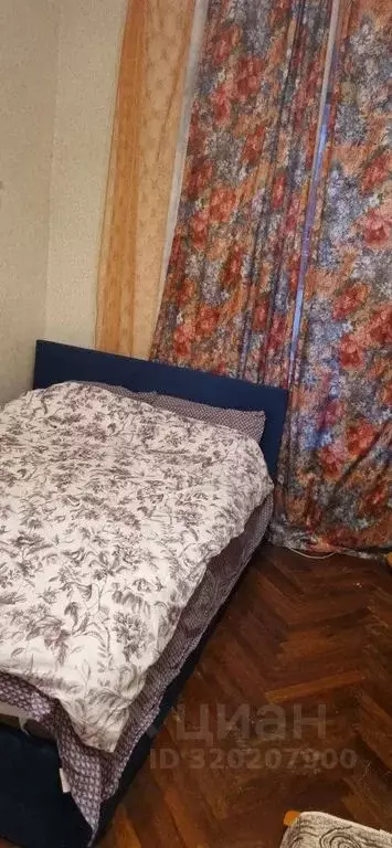Комната Санкт-Петербург ул. Радищева, 42В - Фото 0