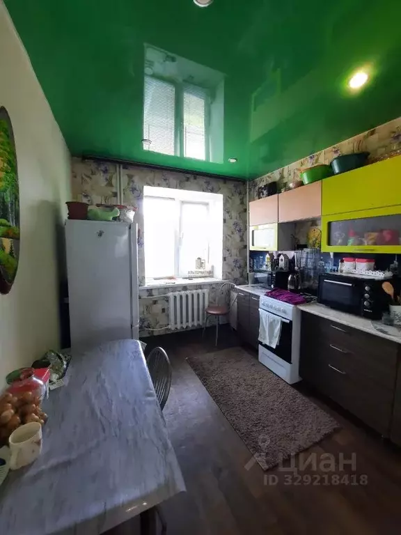 2-к кв. Курганская область, Варгаши рп ул. Комсомольская, 9 (46.7 м) - Фото 2