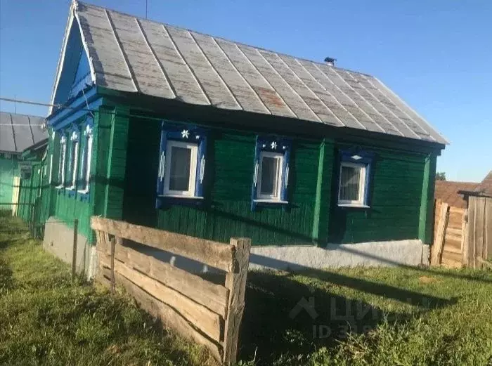 Дом в Пензенская область, Шемышейский район, с. Усть-Уза Колхозная ул. ... - Фото 1
