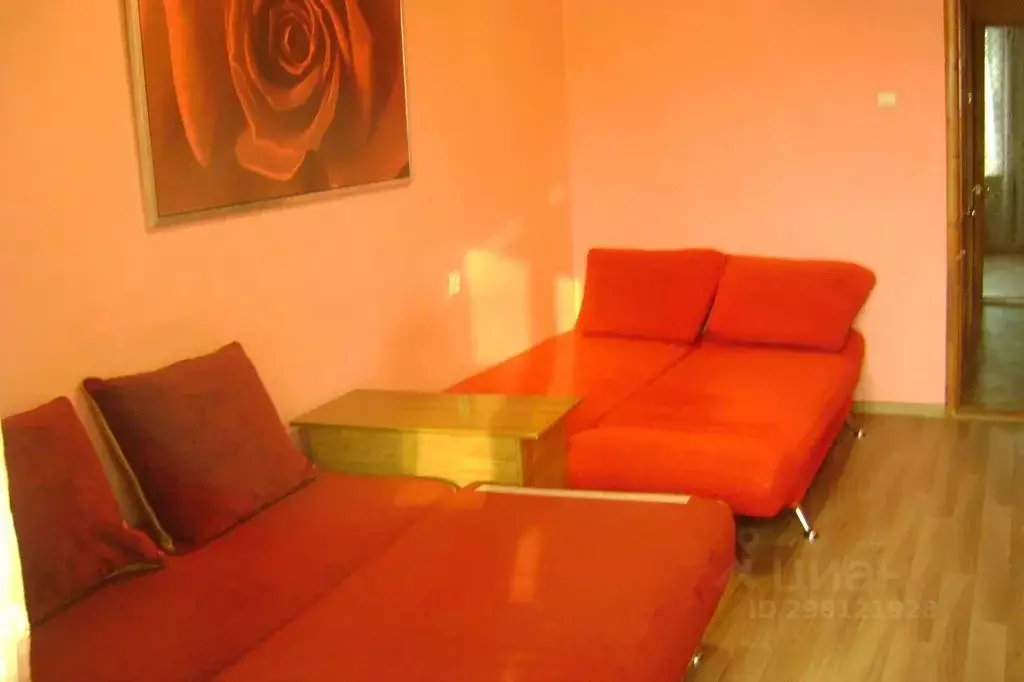 3-к кв. Пензенская область, Пенза просп. Строителей, 67 (70.0 м) - Фото 1