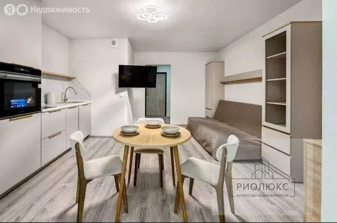 Квартира-студия: посёлок Западный, улица имени Младшего Сержанта ... - Фото 1