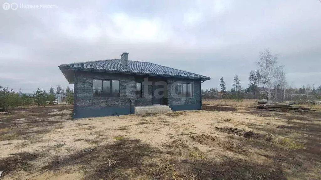 Дом в Медовка, улица Сержанта Белодедова (130 м) - Фото 1