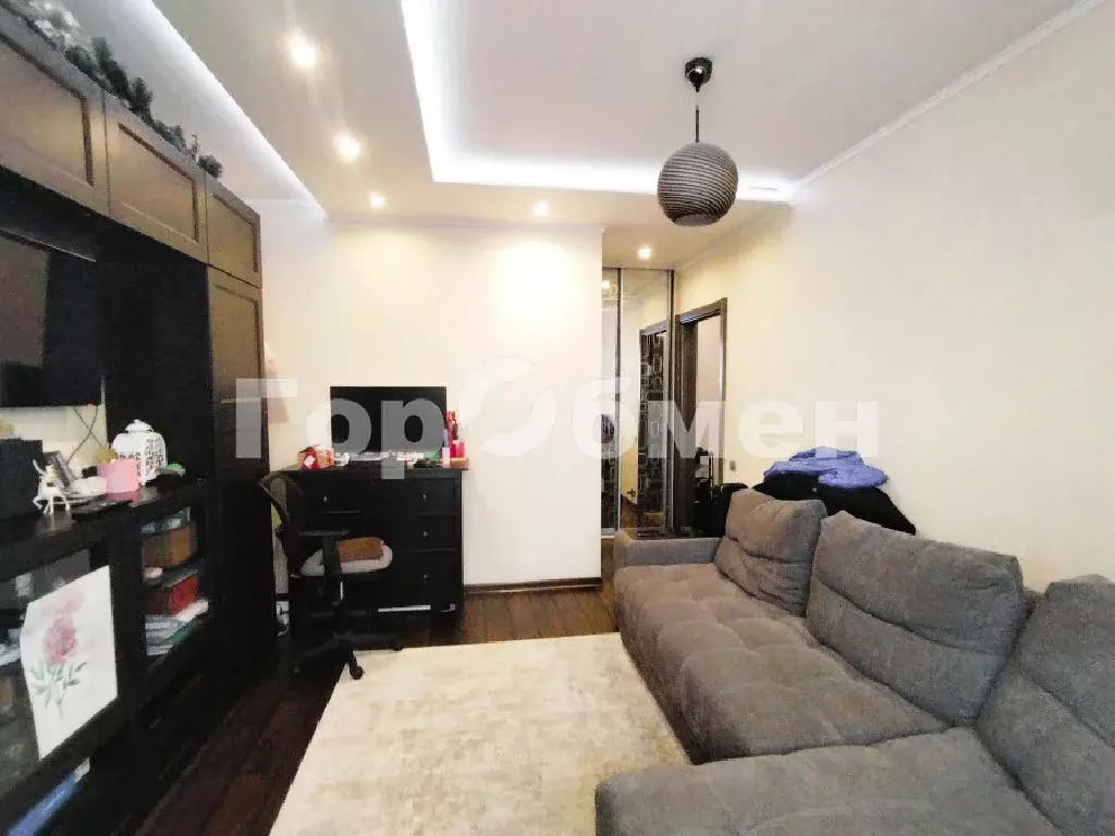 Продается 2-комнатная квартира - Фото 2