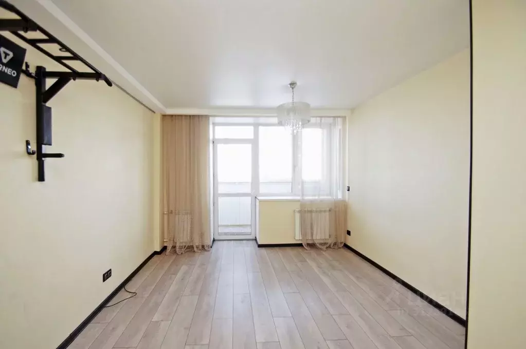 3-к кв. Омская область, Омск ул. 20 лет РККА, 256 (79.0 м) - Фото 1