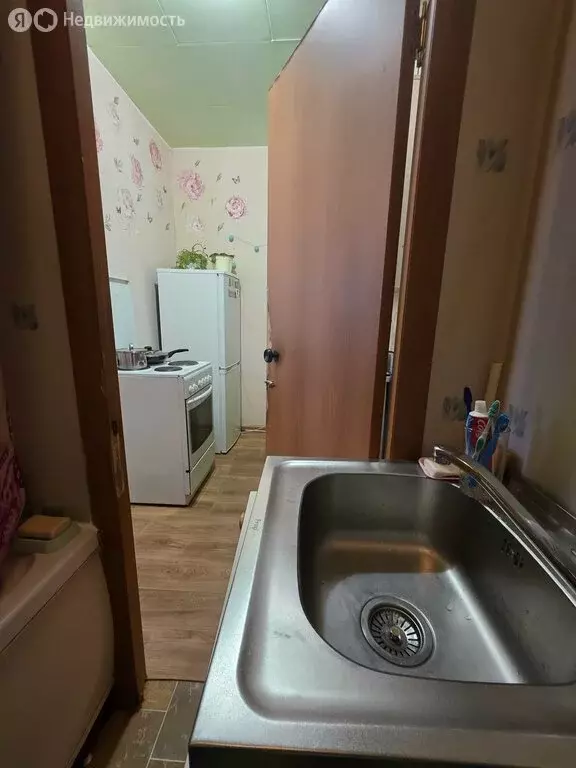 1к в 2-комнатной квартире (18 м) - Фото 1