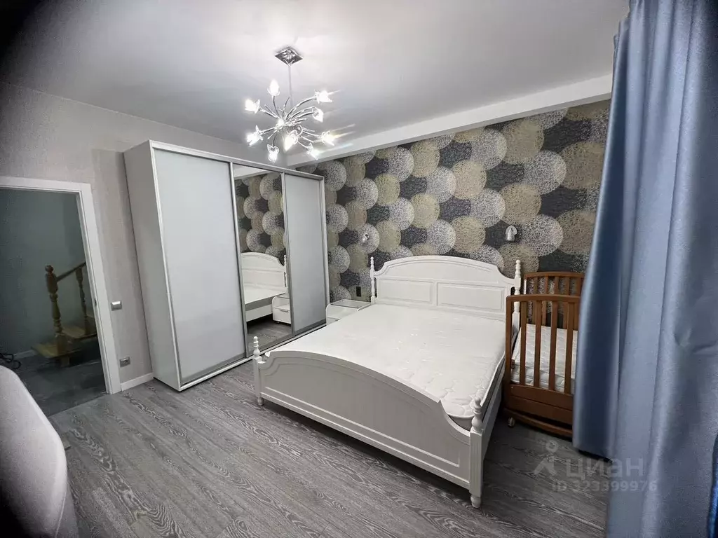 3-к кв. Крым, Симферополь ул. Битакская (124.0 м) - Фото 1