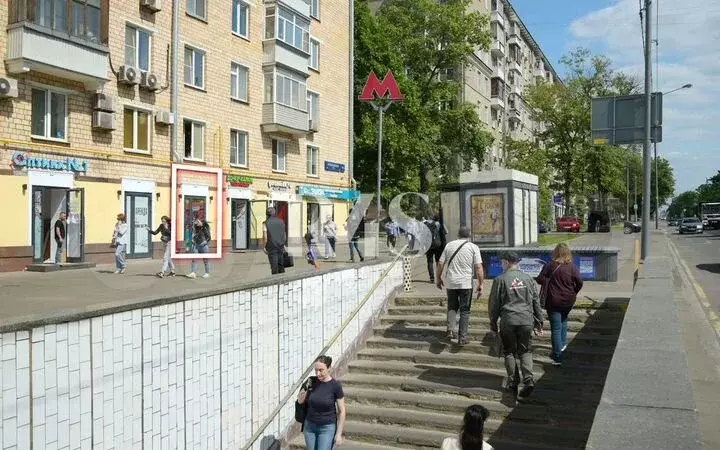 Продажа стрит-ритейла у метро  Профсоюзная , 19 м - Фото 0