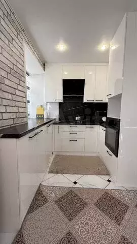 3-к. квартира, 50 м, 2/5 эт. - Фото 0