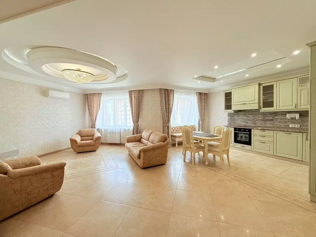 2-к кв. Омская область, Омск ул. Перелета, 33 (74.0 м) - Фото 1