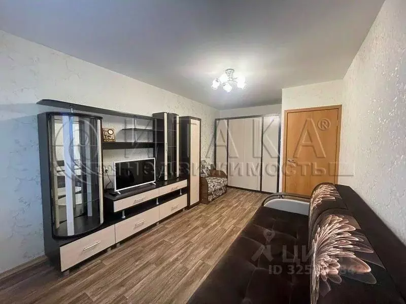 1-к кв. Ленинградская область, Волосово Юбилейная ул., 40 (33.5 м) - Фото 1