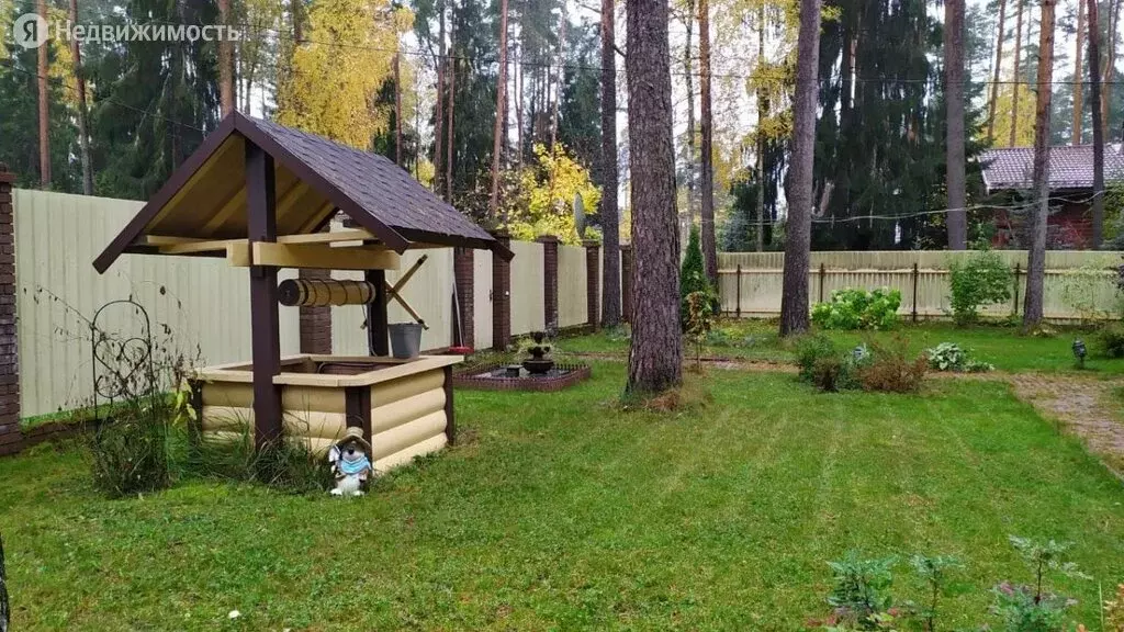 Дом в городской посёлок Вырица, Сызранская улица (250 м) - Фото 1