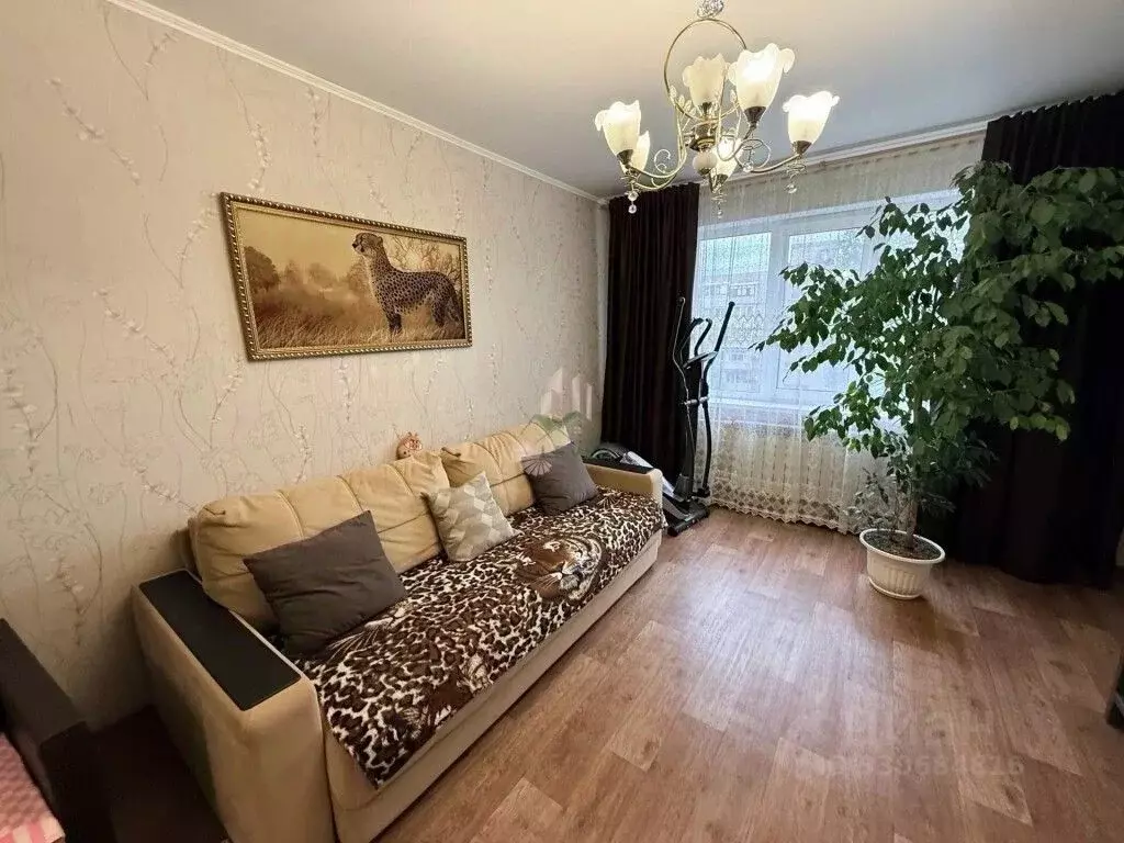 3-к кв. Саратовская область, Энгельс ул. Тельмана, 12 (68.0 м) - Фото 1