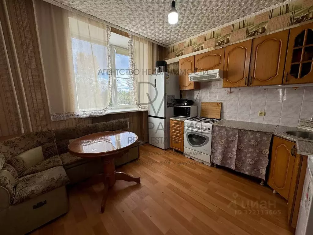 2-к кв. Хабаровский край, Комсомольск-на-Амуре ул. Кирова, 49 (57.8 м) - Фото 1