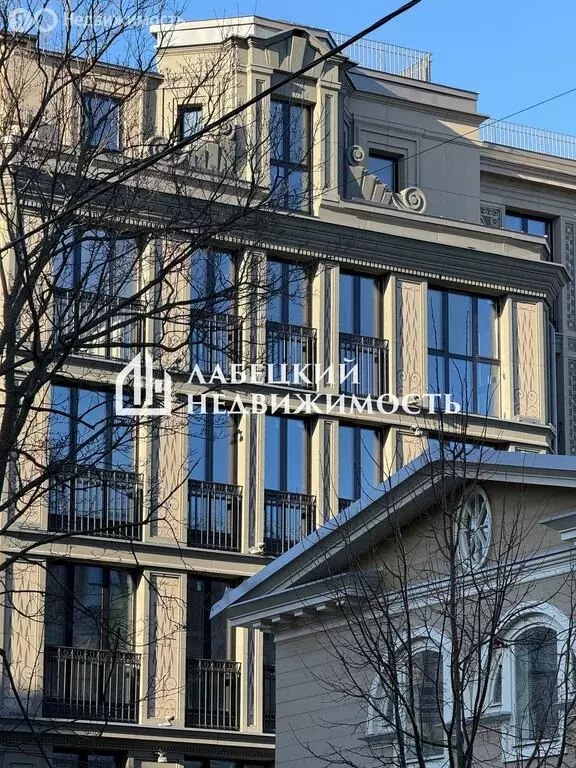 3-комнатная квартира: Санкт-Петербург, 12-я линия Васильевского ... - Фото 2