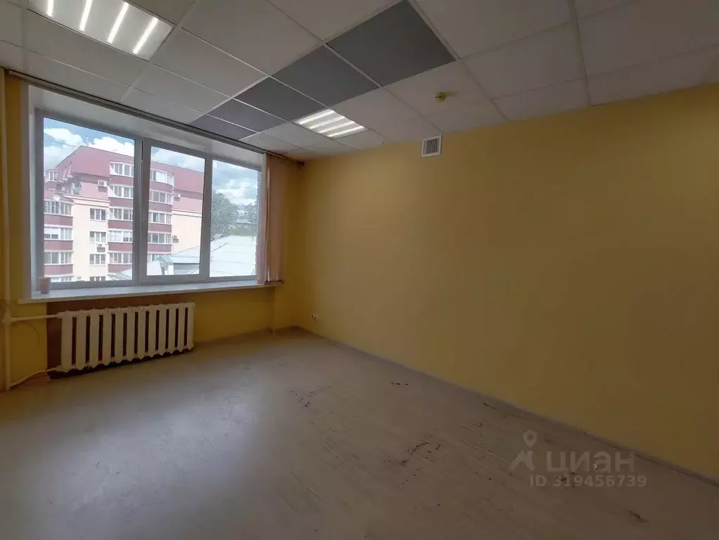 Офис в Свердловская область, Екатеринбург ул. Шарташская, 19 (21 м) - Фото 1