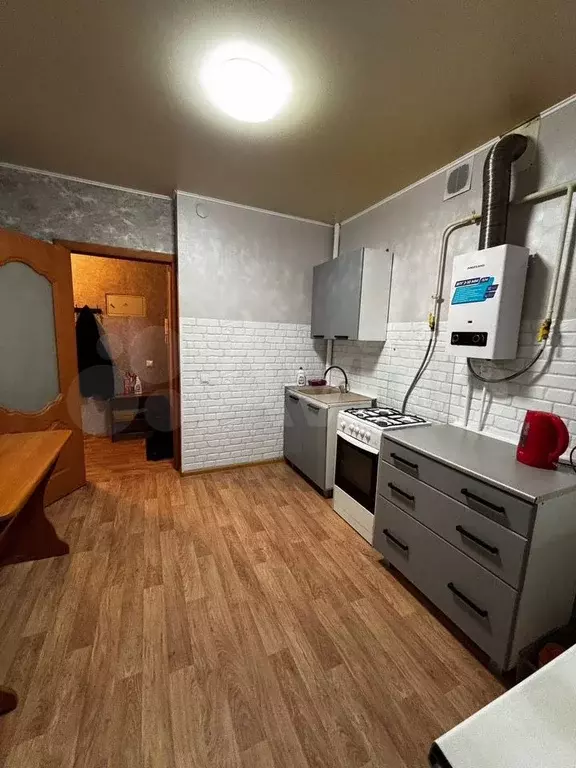2-к. квартира, 45 м, 3/3 эт. - Фото 0