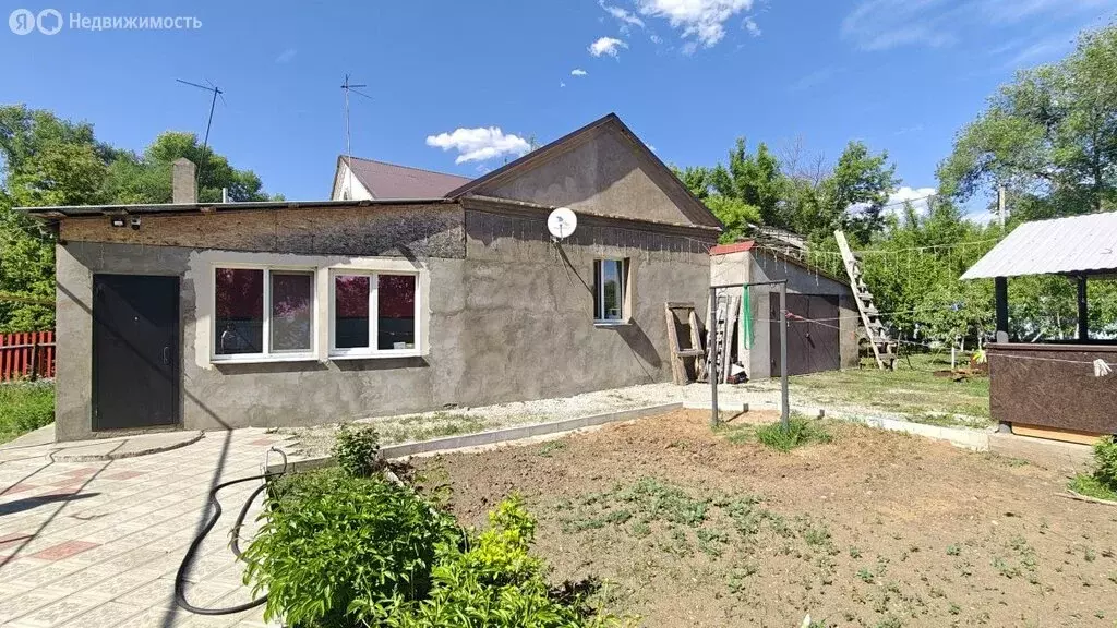 Дом в посёлок Комсомольский, Школьная улица, 2 (90.4 м) - Фото 1