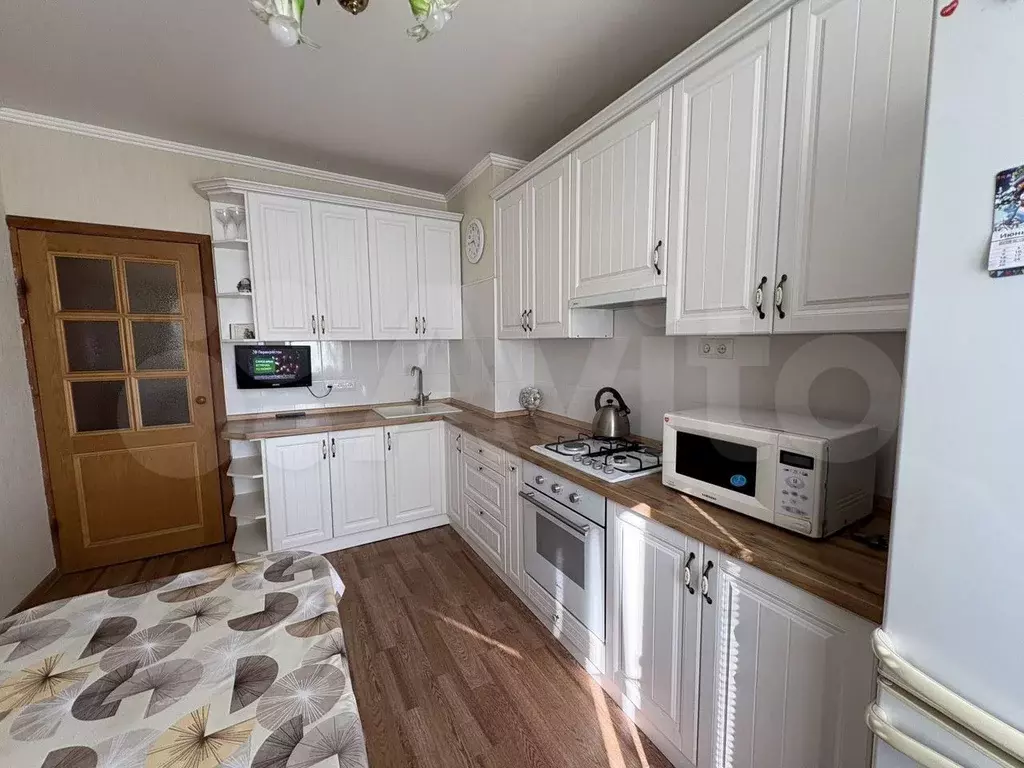 3-к. квартира, 62 м, 9/9 эт. - Фото 1