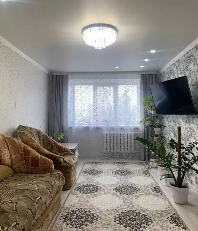 3-к кв. Башкортостан, Нефтекамск Юбилейный просп., 8 (61.6 м) - Фото 1