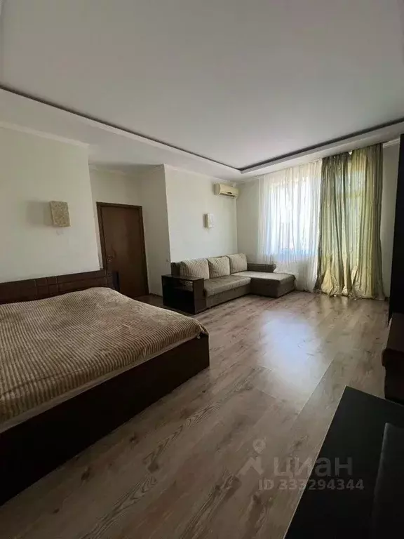 1-к кв. Крым, Симферополь ул. Гоголя, 100А (49.0 м) - Фото 2