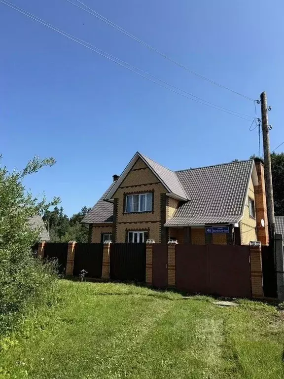 Дом в Тверская область, Конаково ул. Зеленый Бор, 4Б (200 м) - Фото 2